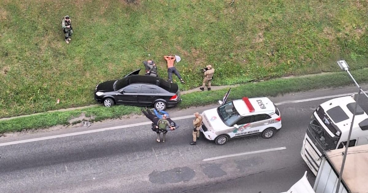 Quatro Pessoas S O Presas No Pr Ap S Morte De Homem Em Lava O De Itaja