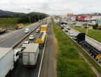 Obras de duplicação da BR-470 geram filas na BR-101 em Itajaí