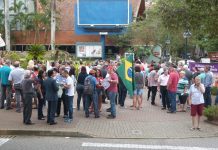 Trabalhadores blumenaueses vão às ruas em protesto contra a Reforma da Previdência