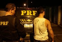 Jovem é preso por dirigir embriagado na BR-470, em Indaial