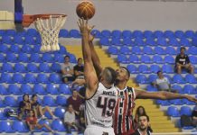 Basquete Blumenau vence São Paulo em jogo no Galegão