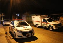 Homem é morto a tiros na porta de casa, na Escola Agrícola