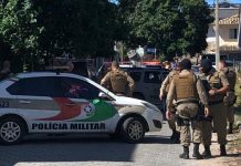 Jovem que brincava com arma de pressão é morto pela polícia em Florianópolis