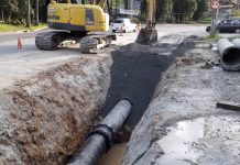 Rua Johann Ohf exige atenção dos motoristas e moradores