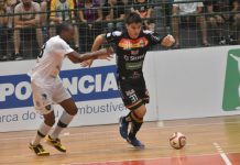Blumenau Futsal perde para Campo Mourão pela Liga Nacional