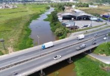 Obras em pontes alteram o trânsito na BR-101, em Itajaí
