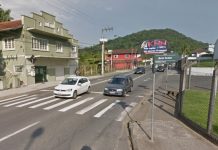 Dois jovens são atropelados na faixa de pedestres, na rua São Paulo