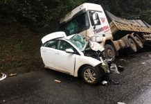 Veículo com placas de Blumenau se envolve em acidente com três mortes no Paraná