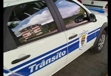 Trânsito fica congestionado