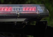 Homem acerta irmão com pedaço de madeira para se defender de facada em Blumenau