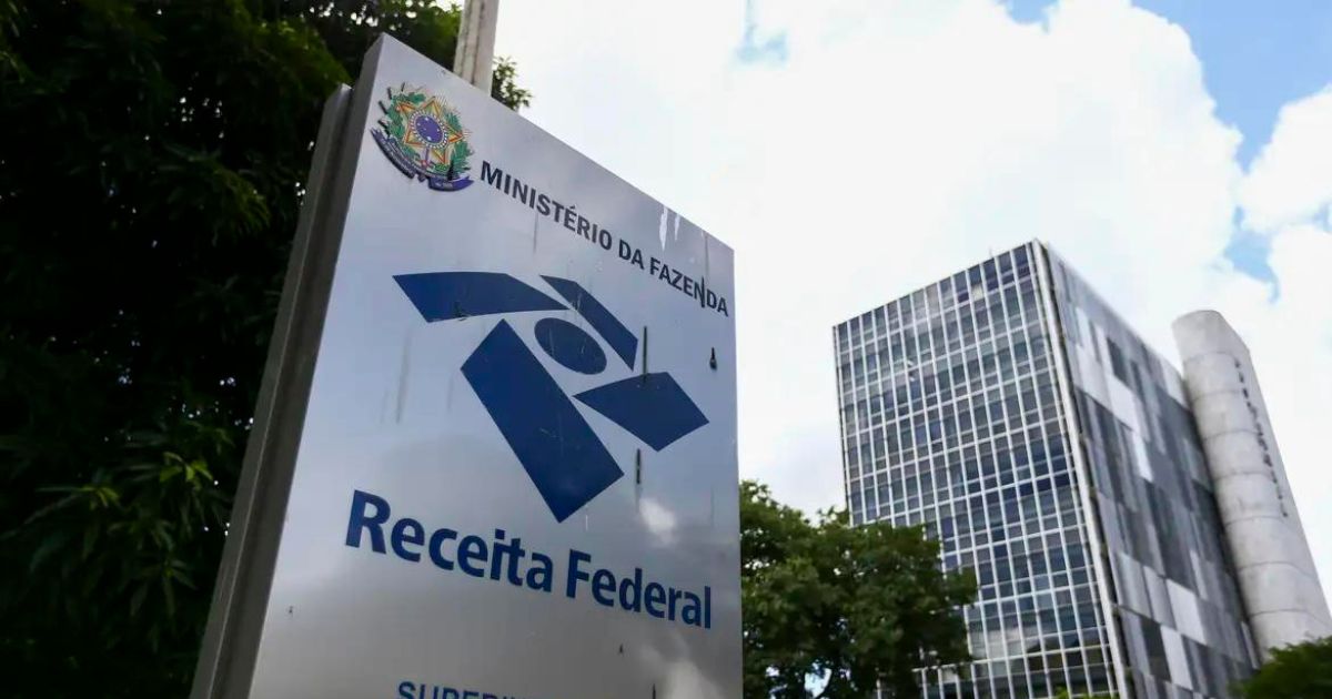 Saiba quantas pessoas declararam o imposto de renda em blumenau neste ano