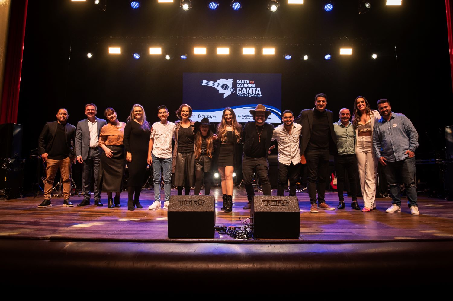 Festival sertanejo: saiba quem são os vencedores da etapa regional em blumenau