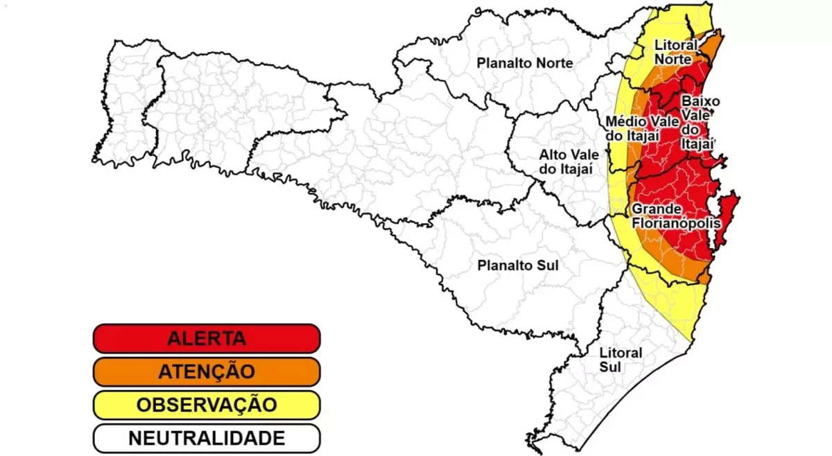 Defesa Civil de SC alerta sobre regiões com risco muito alto para deslizamentos