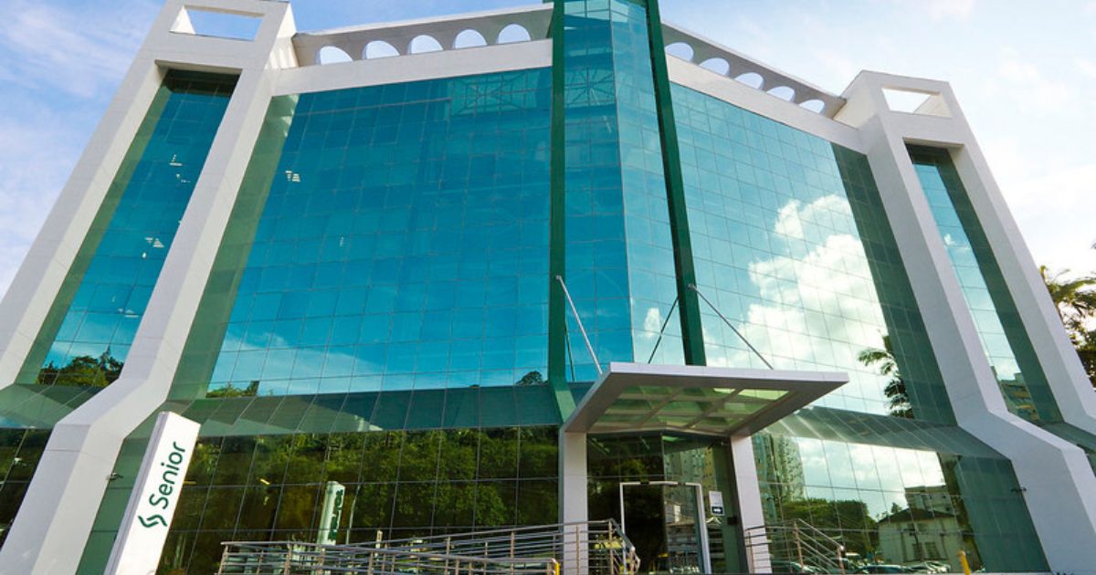 multinacional-de-blumenau-organiza-evento-nacional-sobre-tecnologia-e-gestao-de-alta-performance-em-sp-capa-2025-05-15t135656.601 Multinacional de Blumenau anuncia evento nacional sobre tecnologia, inovação e gestão de alta performance em SP