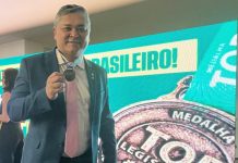 Vereador de Blumenau recebe premiação nacional em Brasília