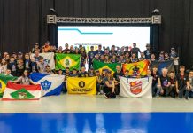 Estudantes blumenauenses garantem vaga em olimpíadas de robótica em Singapura e no Panamá