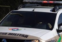 Jovem é preso por tráfico de drogas em Blumenau