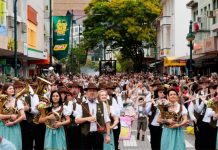 desfiles oktoberfest