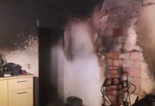 Incêndio em cozinha de apartamento mobiliza bombeiros em Blumenau Incêndio em cozinha de apartamento mobiliza bombeiros em Blumenau