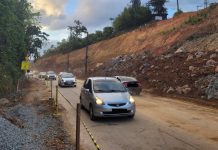 Trânsito em Blumenau: rua Engenheiro Udo Deeke volta a operar em sistema siga e pare nesta sexta-feira Trânsito blumenau