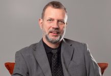 “Dolorosa perda”: universidade de Blumenau se despede de professor que faleceu aos 48 anos